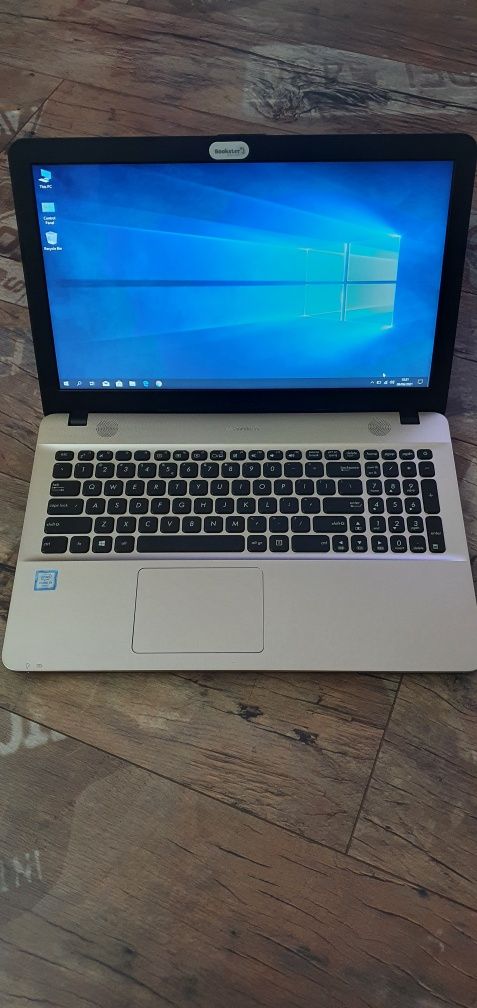Laptop Asus X541S