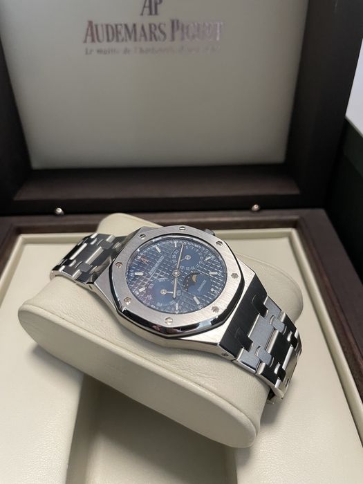 Часовник Audemars Piguet Royal Oak 36 Perpetual Calendar Blue Dial