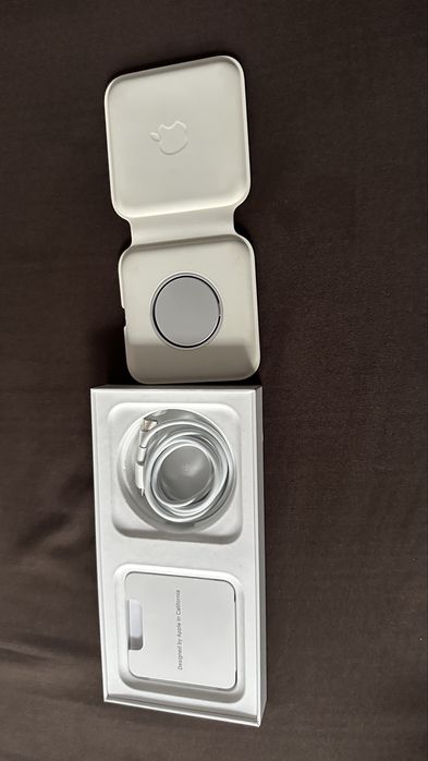 Incarcator duo apple