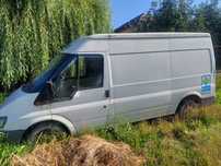 Vand masina (auto) ford transit pentru programul rabla