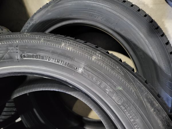 215/55/17 YOKOHAMA 4бр