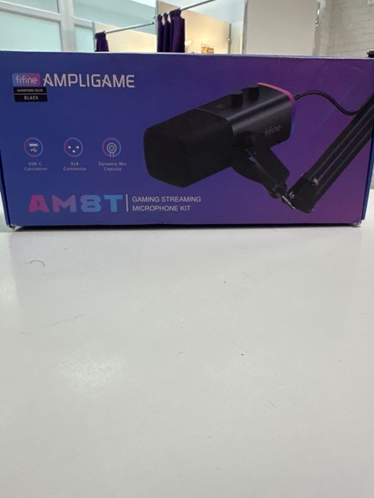 Динамический микрофон AmpliGame