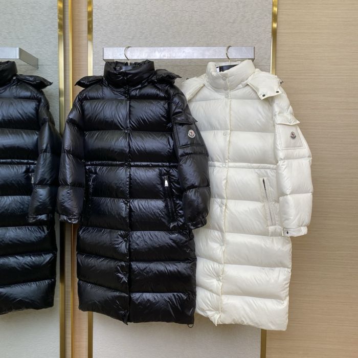 Geaca M.o.n.c.l.e.r Calitate Premium