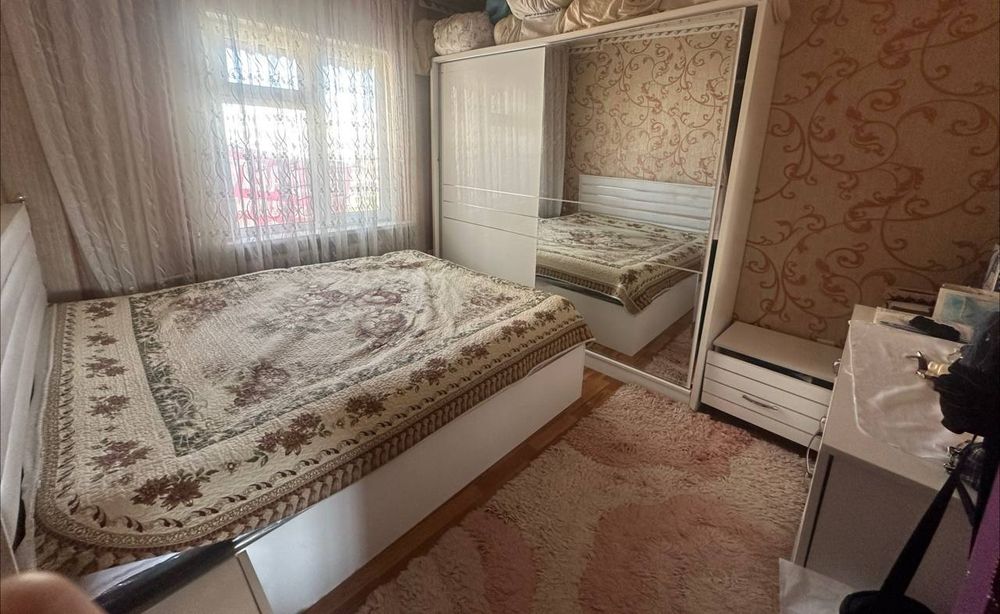 Продаю 4-х комнатную квартиру Сергели 7