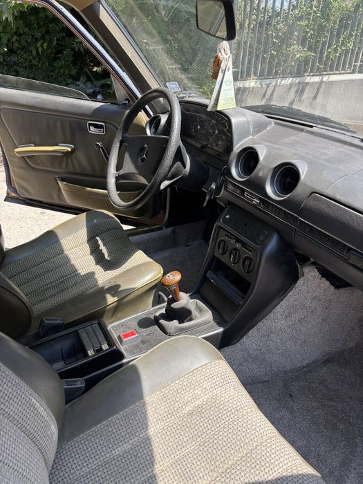 Mercedes Benz w123
