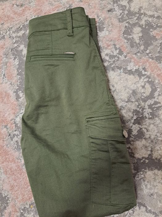 Pantaloni cargo, Liu Jo