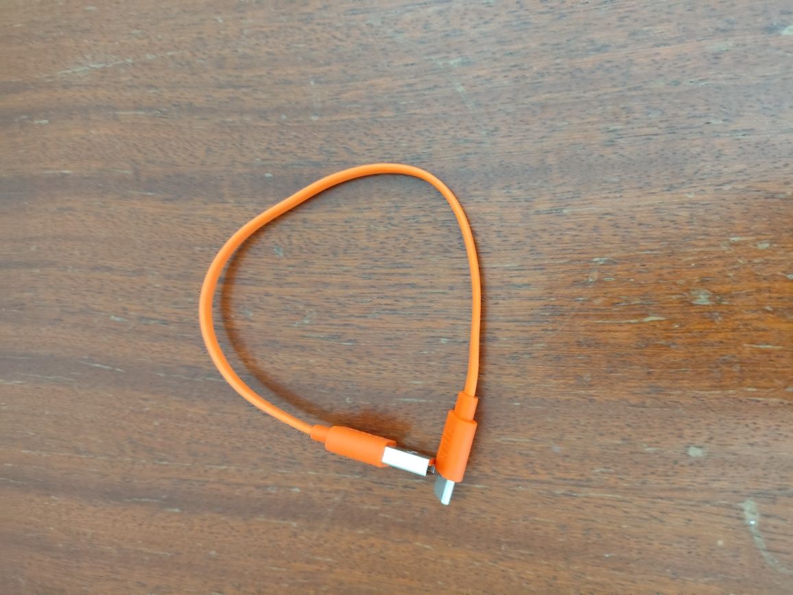 Продаю наушники JBL Tune 510 BT почти в идеальном состоянии