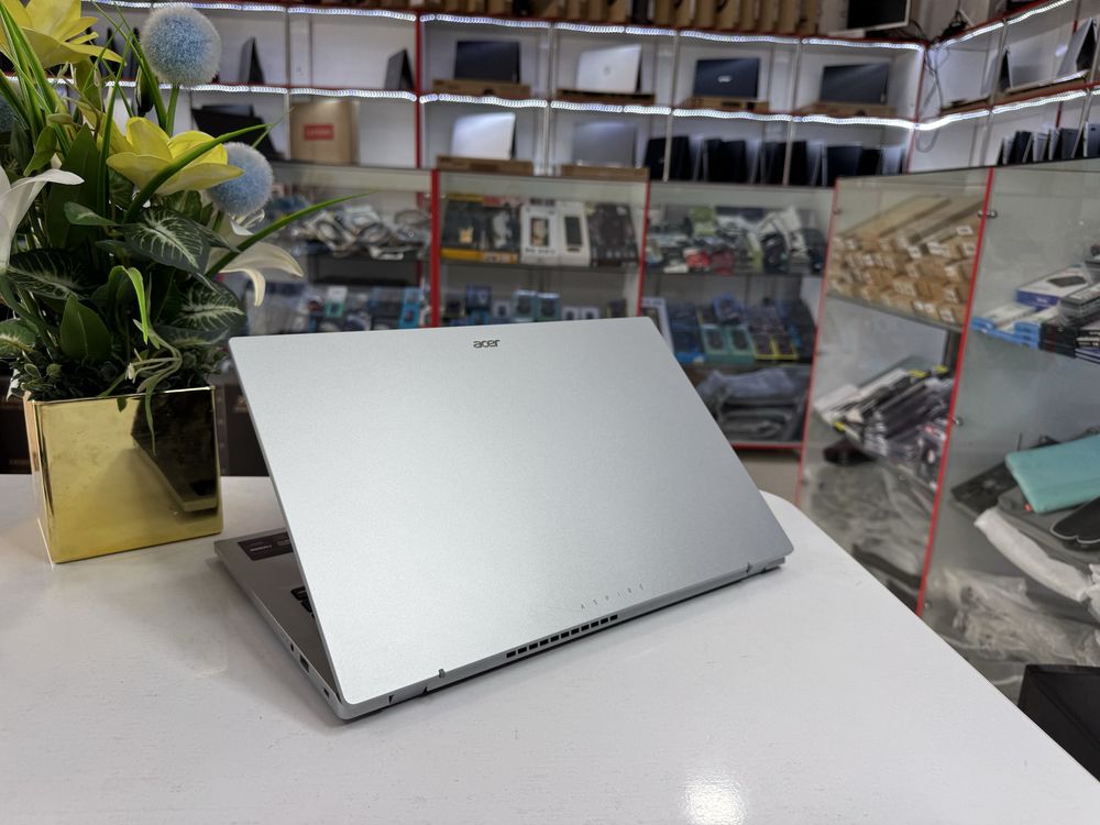 acer i3-N305 dDDR5 8/256 (i3-13) holatlari zor holatda dasrurlashga