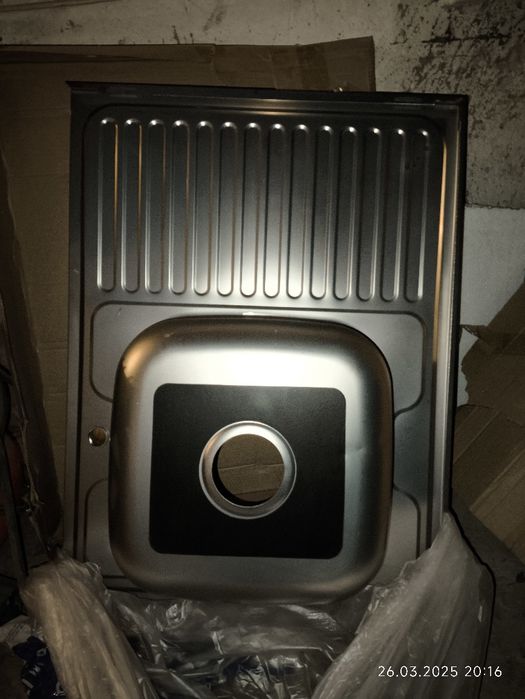 Продам раковину новая в коробке