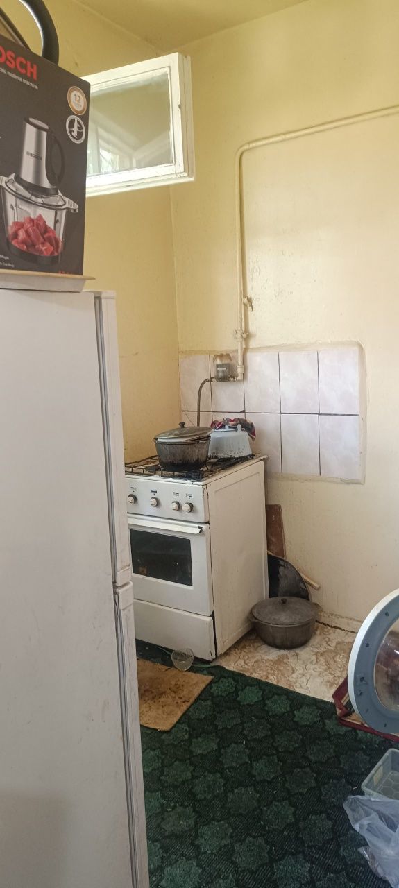 Срочно продам Дубовая 1/4/4