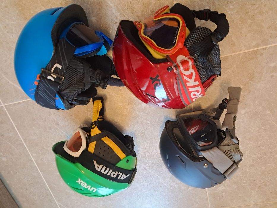 Casca  ski cu ochelari Uvex