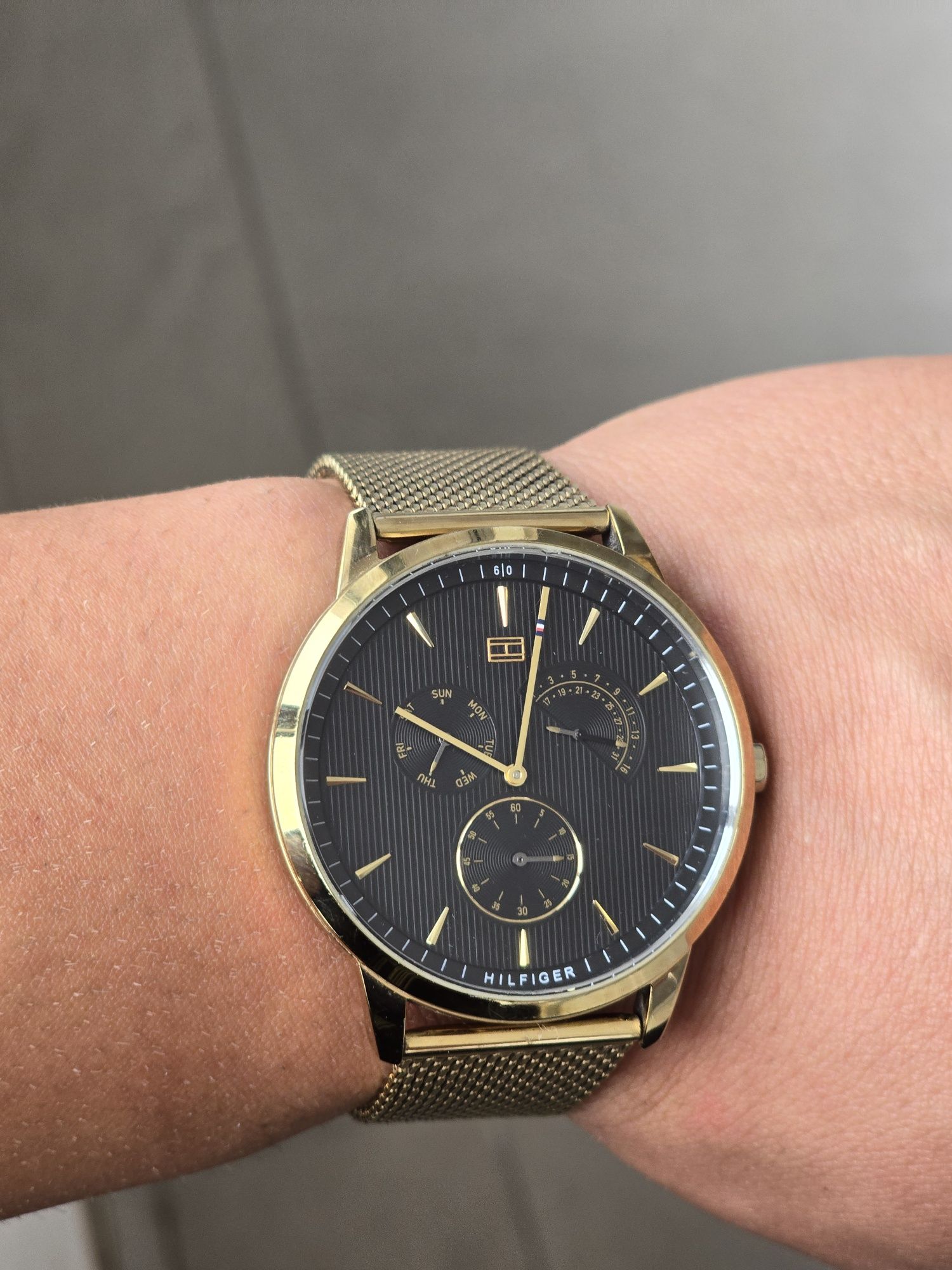 Нов оригинален часовник TOMMY HILFIGER