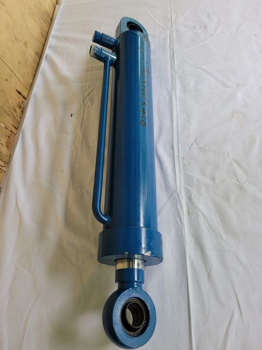 Cilindru hidraulic TAF, cupa incarcator