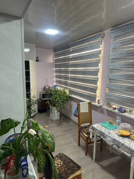 Продаётся квартира Сергели 8 2³/7/9 68кв.м, балкон 2×6, лифтовая 12 кв