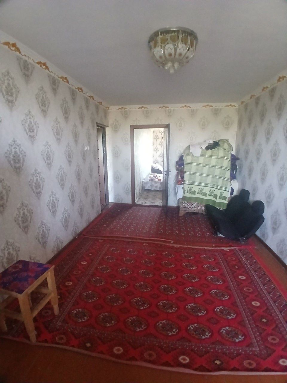 Уй сотилади спутникдан