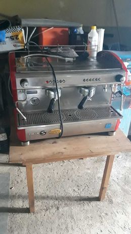 Професионална машина за кафе viva s