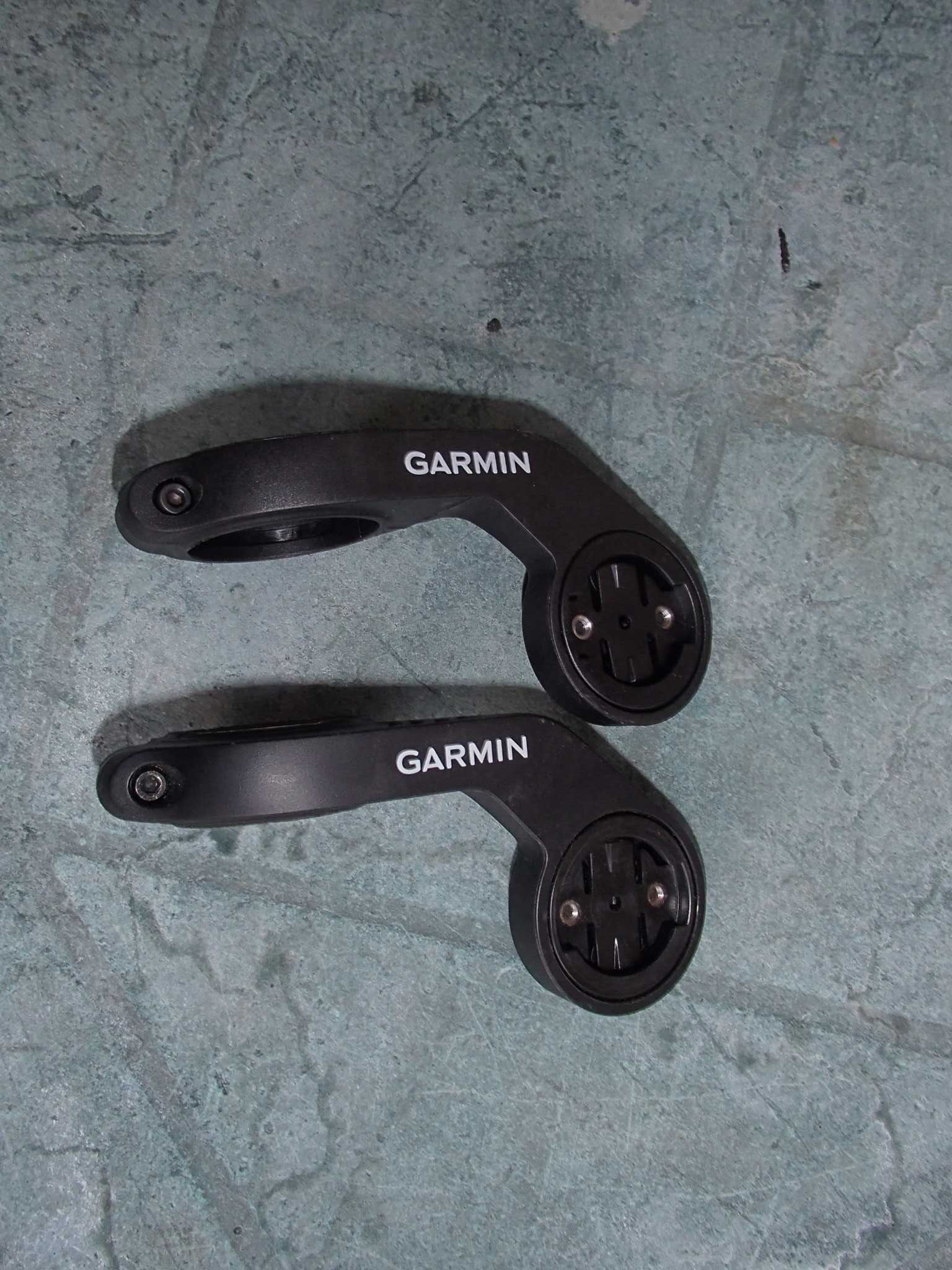 Suporturi  Garmin pentru bicicleta. Noi