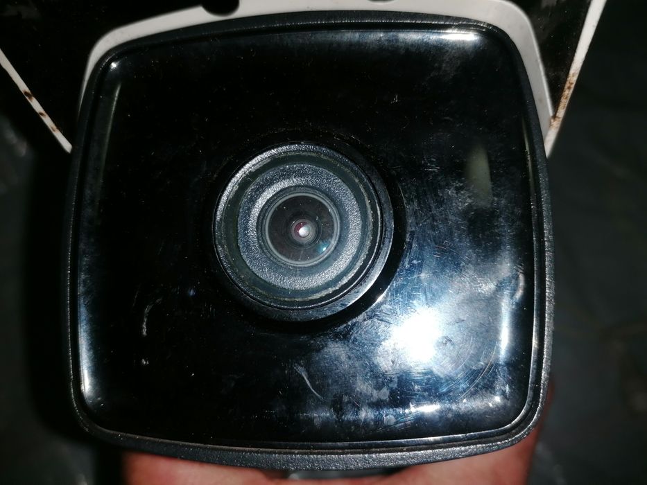 Camera supraveghere Hikvision