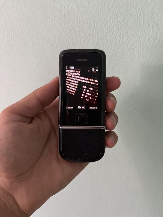 Nokia 8800 art sapfir srochniy eng arzon narxda