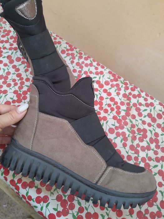 Сапожки женские 38