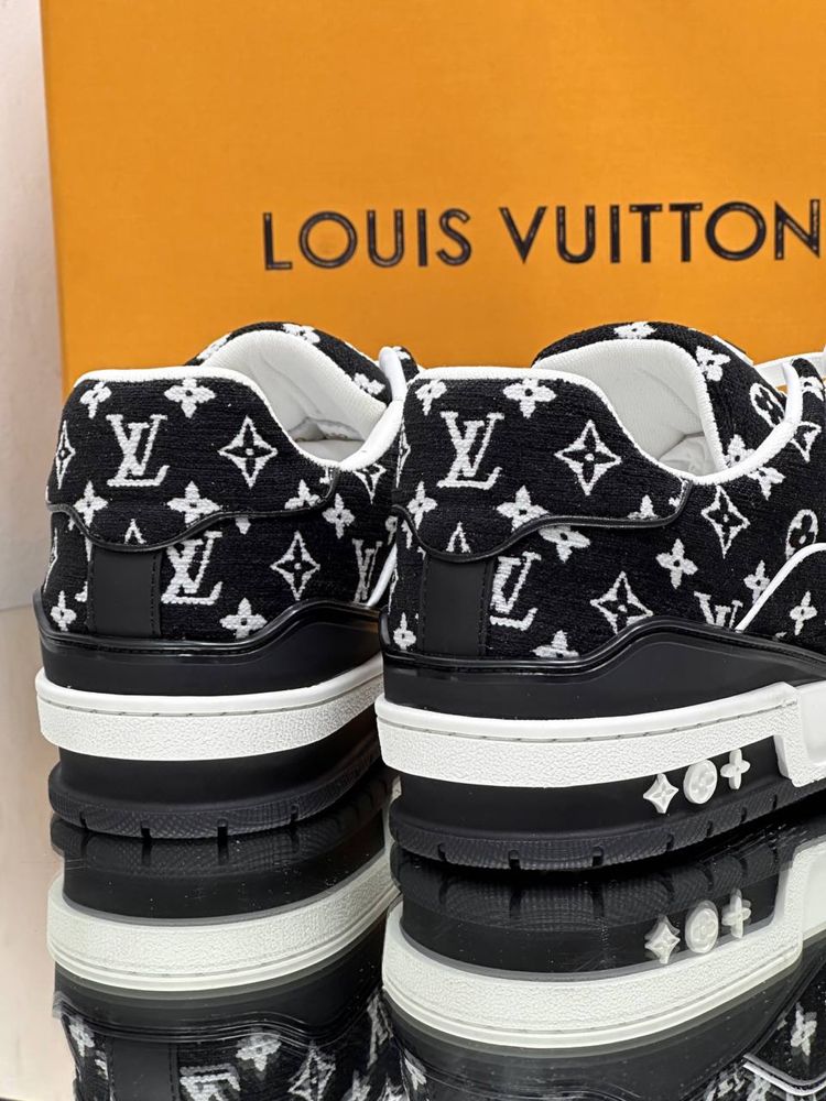 Adidasi Louis Vuitton Trainers Premium model nou 40-45