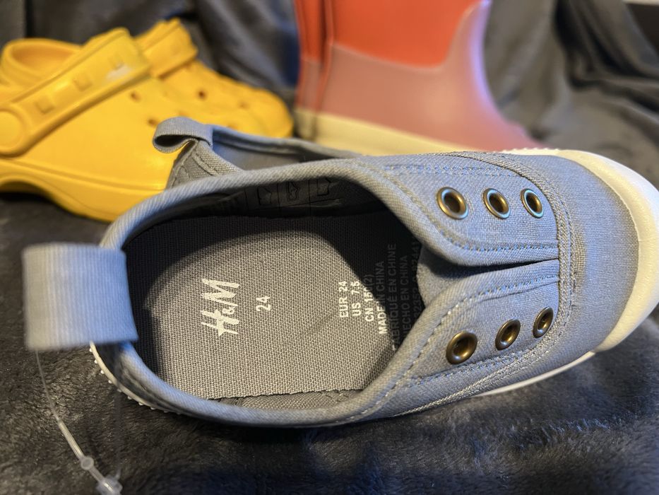 обувки, пантофи 24 размер