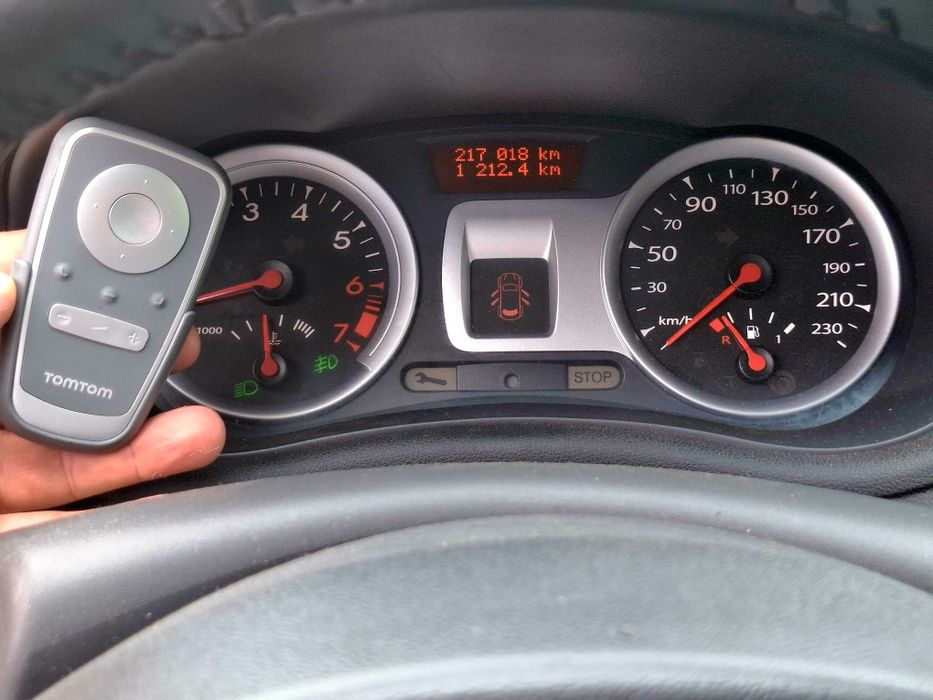 Renault CLIO 3 facelift / 1.2 GPL & Benzină / 2010 / Navigație !