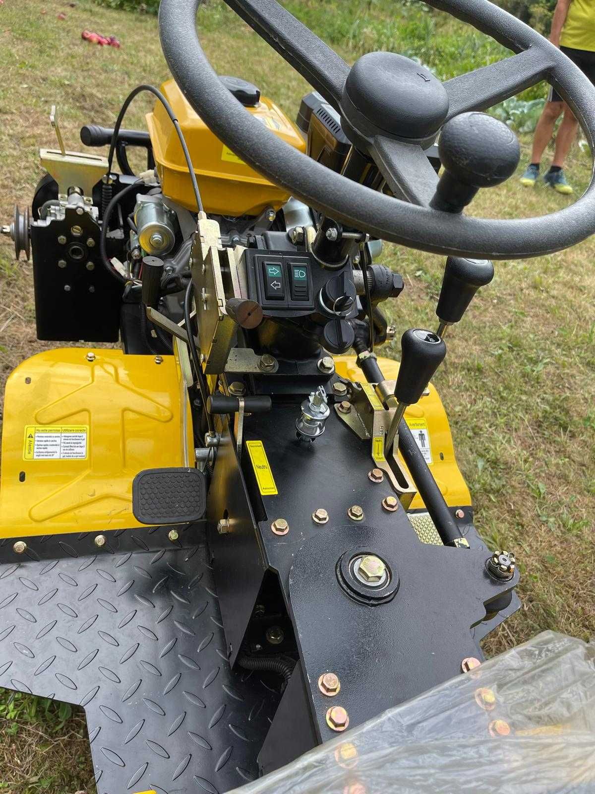 Minitractor ProGARDEN Campo T18 4x4 18CP