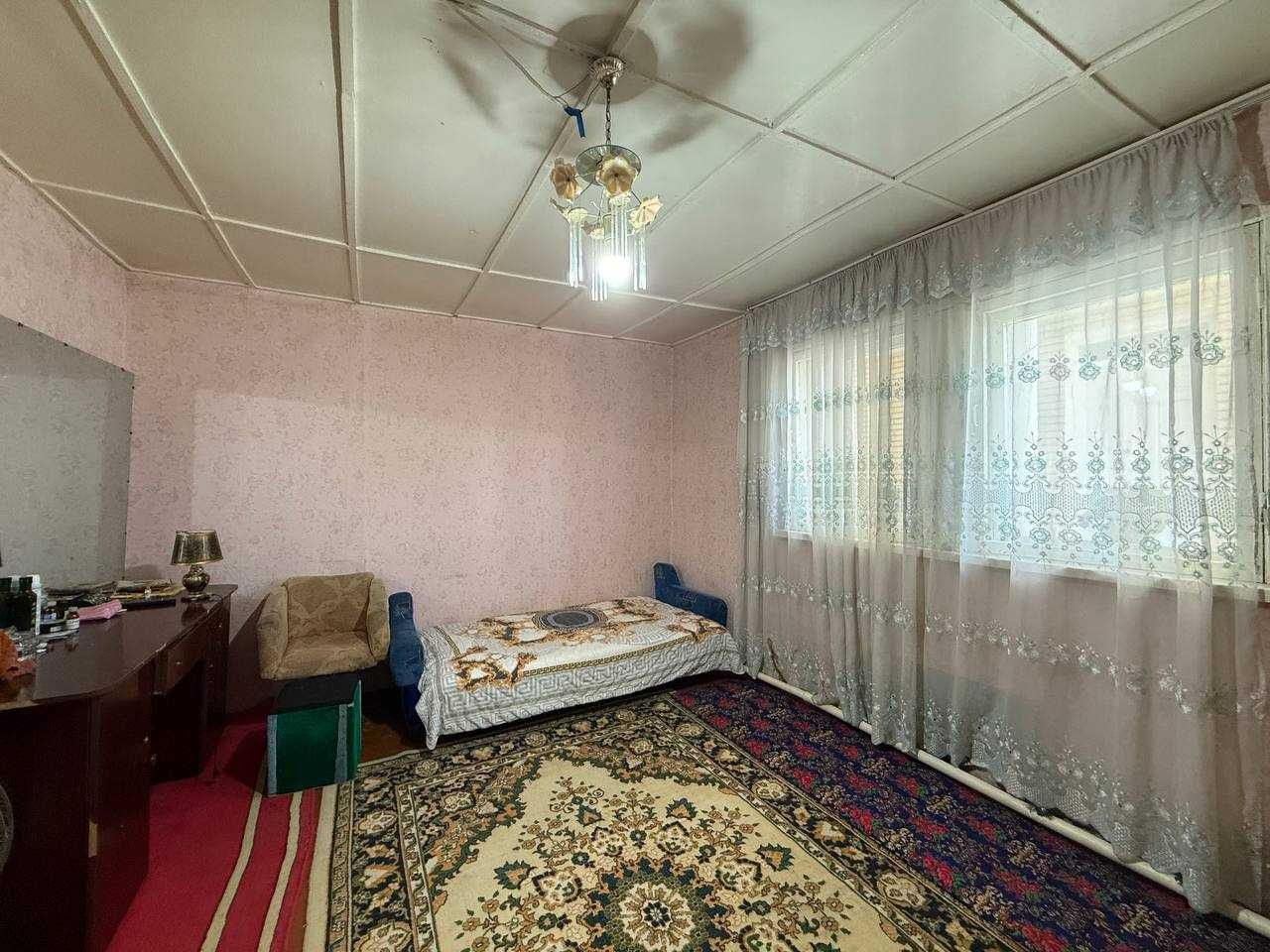 TAYYOR 7.6 SOTIQLI hovli sotiladi