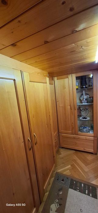 De vânzare mobila cu pat la etaj