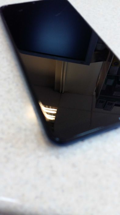 Telefon Samsung J 2019