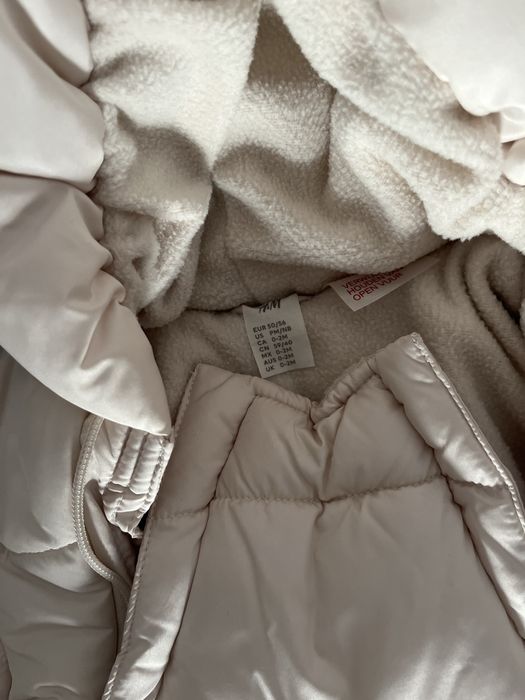 Combinezon tip sac bebelusi H&M 56