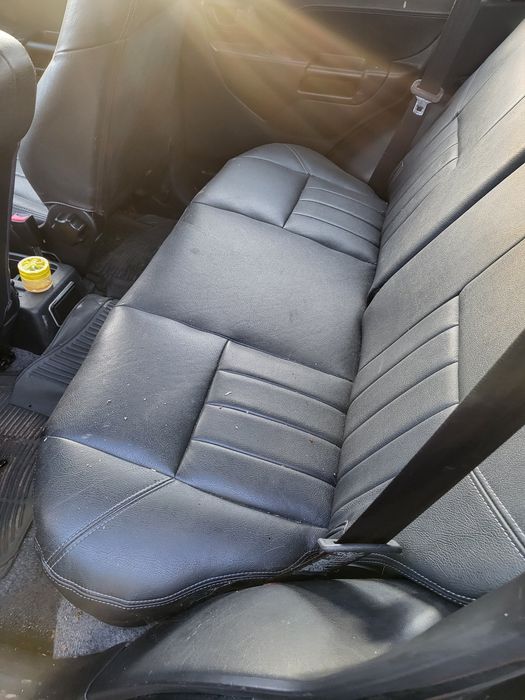 Vind Mitsubishi Pajero  Pinin