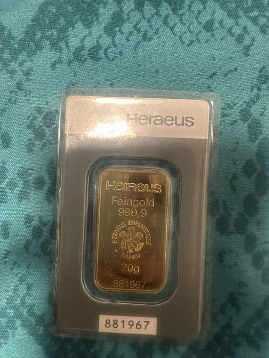 Lingou de aur de 24k