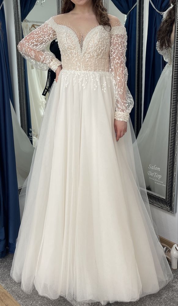 Vând rochie de mireasă