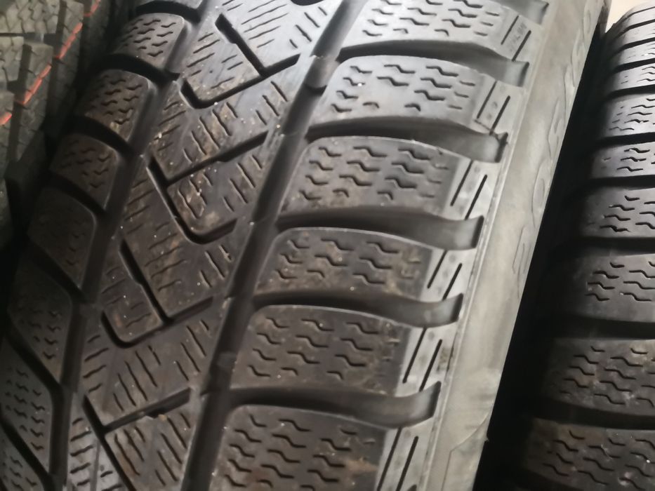 205 60 17 цола гуми Pirelli 4 броя