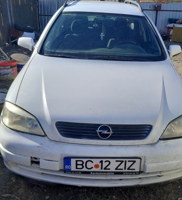 Vând mașină,opel astra 1,7
