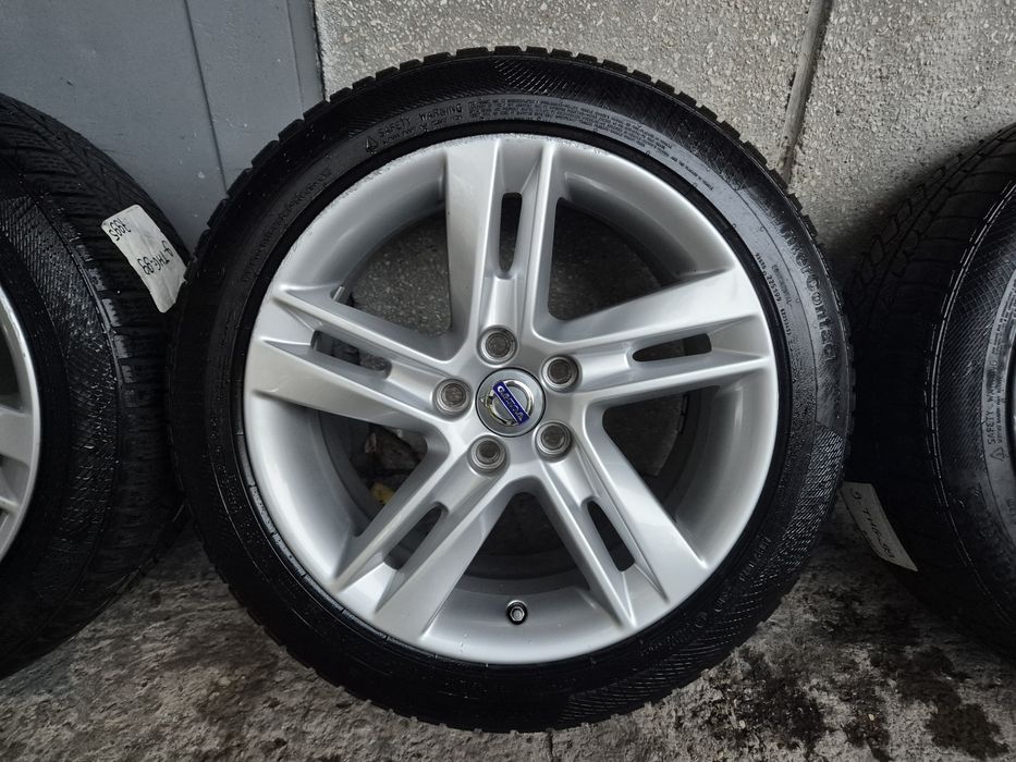 Jante aliaj volvo v60 pe 17 cu anvelope 235/45/17