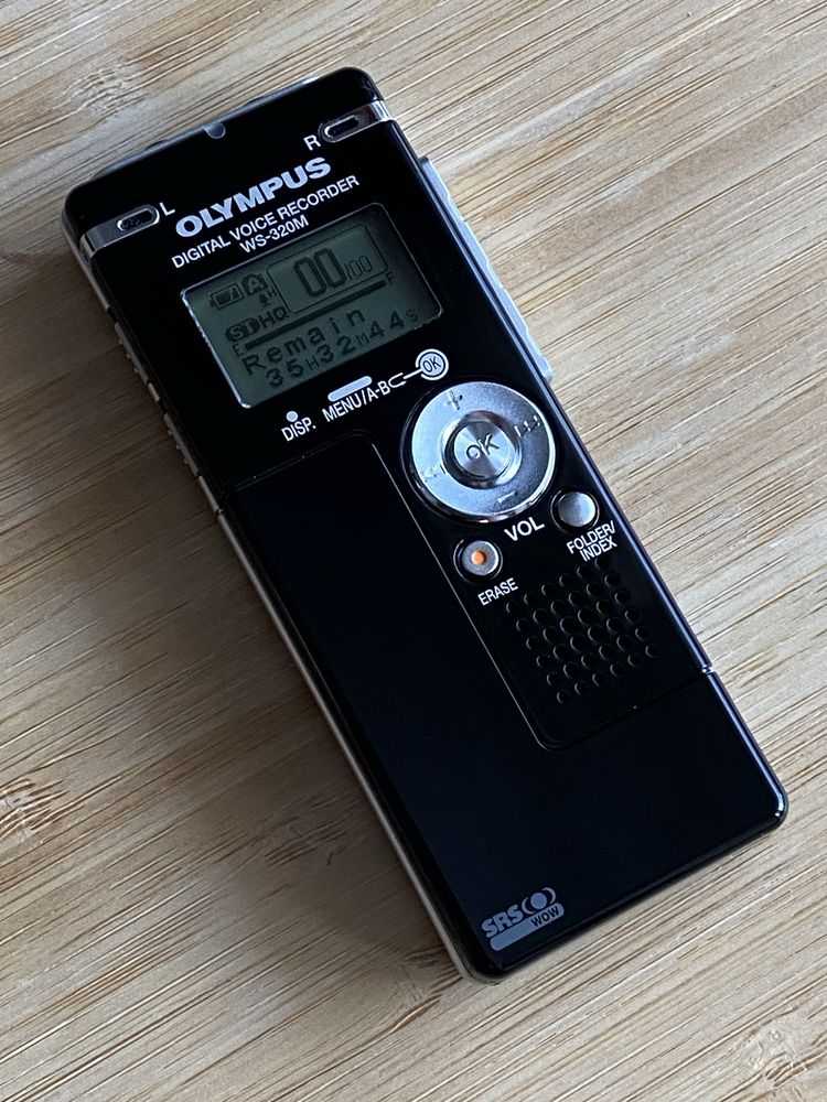 Olympus WS-320M 1GB Digital Voice Recorder (NEW)