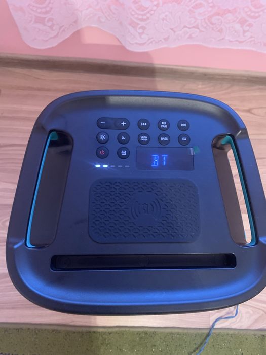 Vand Boxa Hisense party rocker one