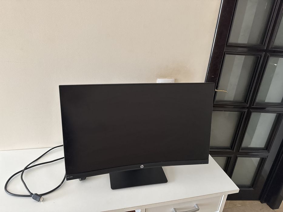 Vand Monitor Curbat HP X24c Gaming 144Hz AMD Radeon Free Sync