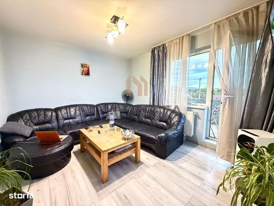 De vanzare apartament cu 2 camere pe strada Mos Ion Roata !