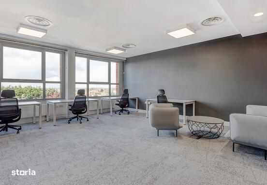 Alegeti un birou open-plan pentru 10 persoane în Regus Office Central