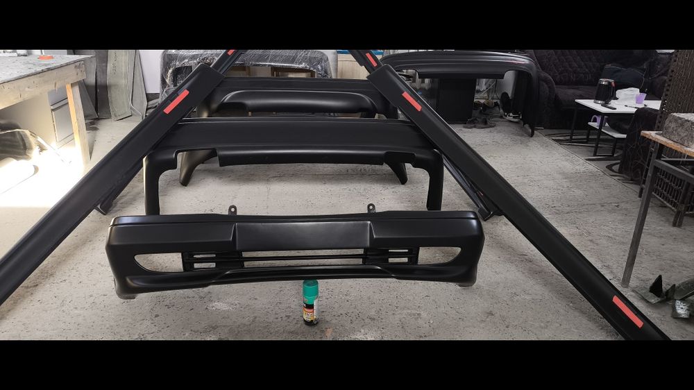 W202 amg 3.6 ,, бампера пороги спойлера козырьки реснички