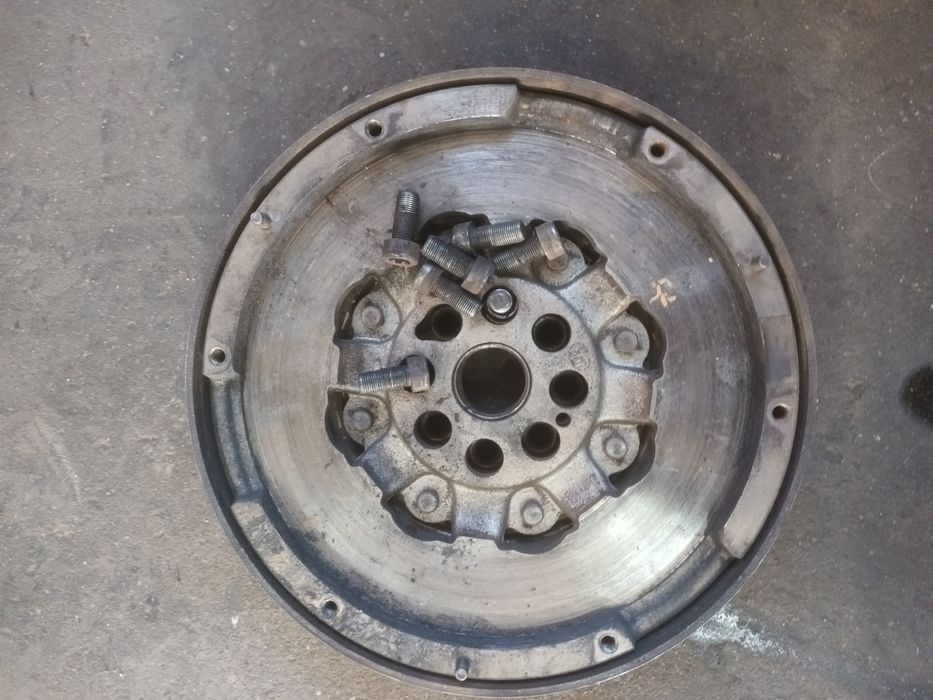 Chit ambreaj cu volanta Renault Master Vivaro Vito 1,6 diesel