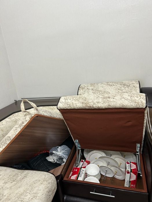 Продам диван в отличном состоянии