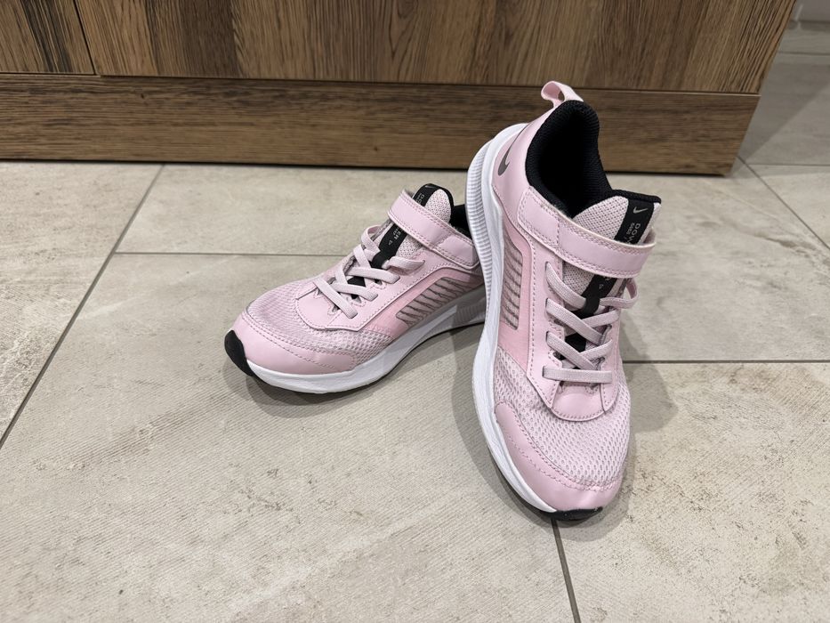 Маратонки Nike размер 33,5