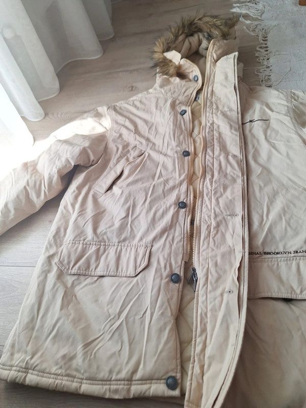 Karl Kani Jacket Parka Geaca Beige
Awesome piece, great details, brand