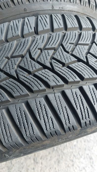 Зимни гуми 215/50/17 Dunlop Winter Sport 5 4 броя