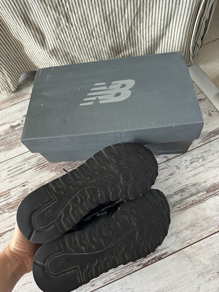 Маратонки New Balance
